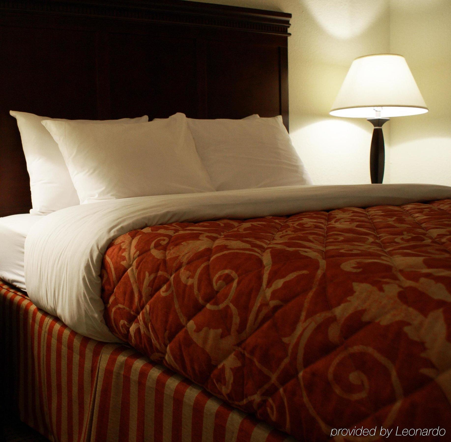 Intown Suites Extended Stay Tuscaloosa, Al Екстериор снимка