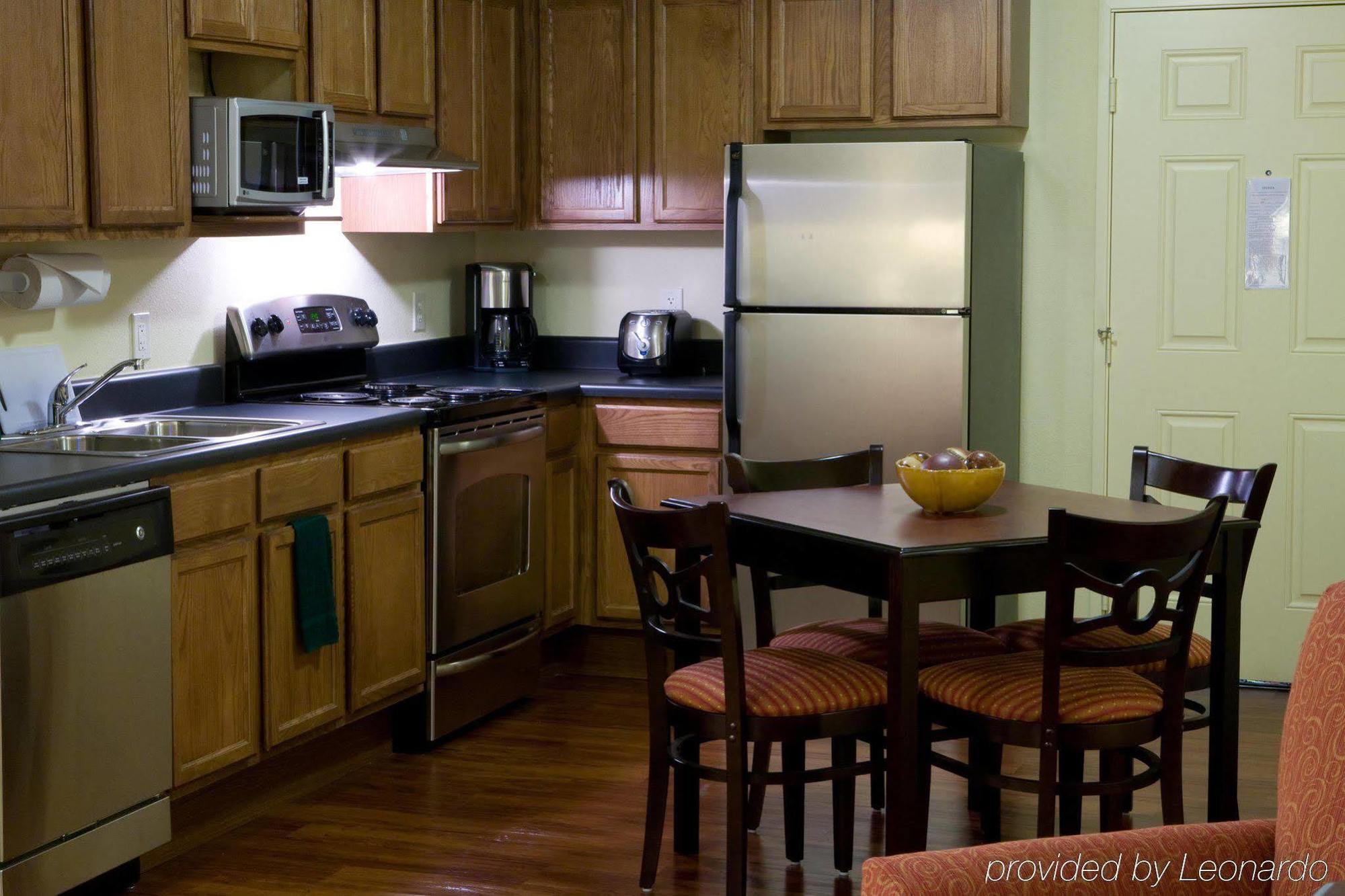 Intown Suites Extended Stay Tuscaloosa, Al Ресторант снимка